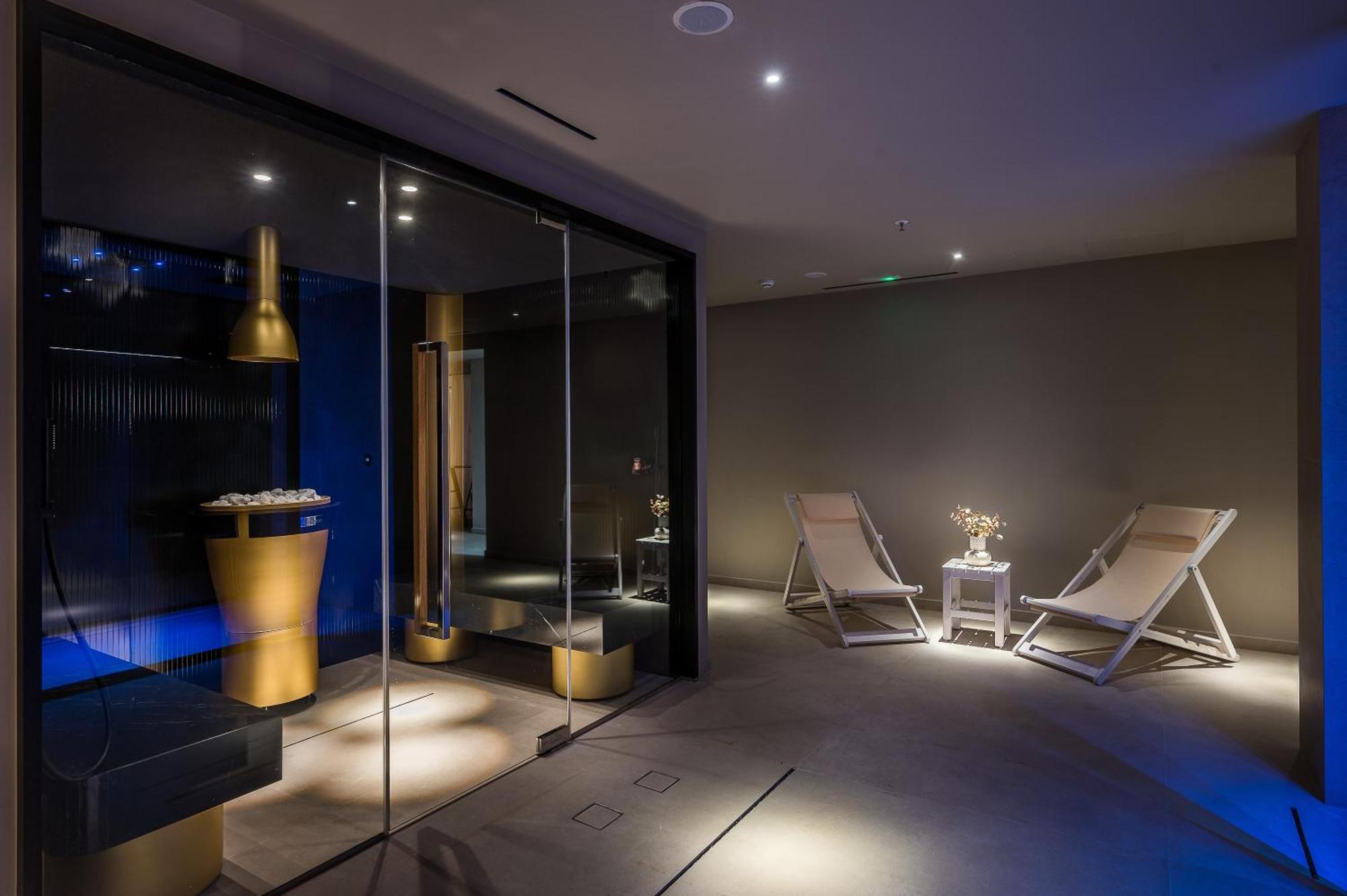 Hotel Ethereal White & - Adults Only